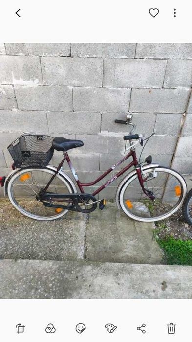 DE VÂNZARE pt.cunoscători