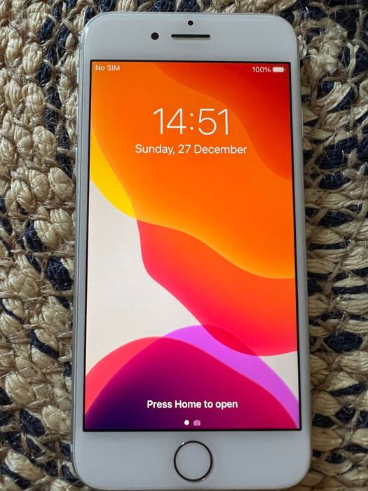 iPhone 8 нов в отлично състояние 256 GB