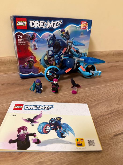 Конструктор LEGO DreamZzz - Котешкият мотоциклет на Зоуи (71479)