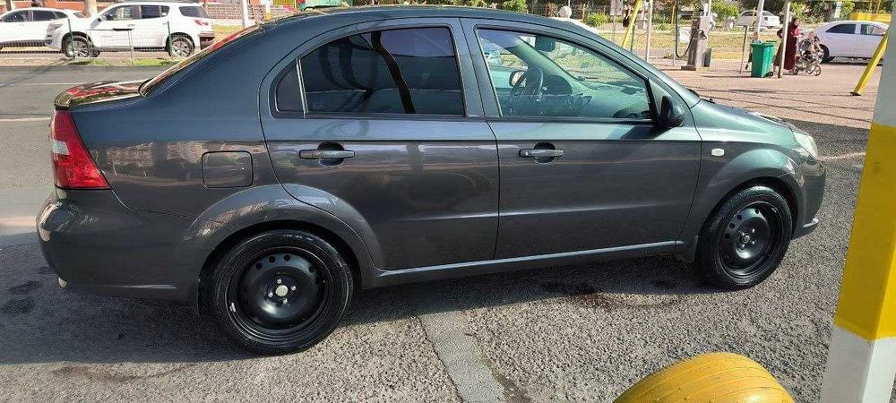 Продам 195/55/R16 диски и болоны комплект