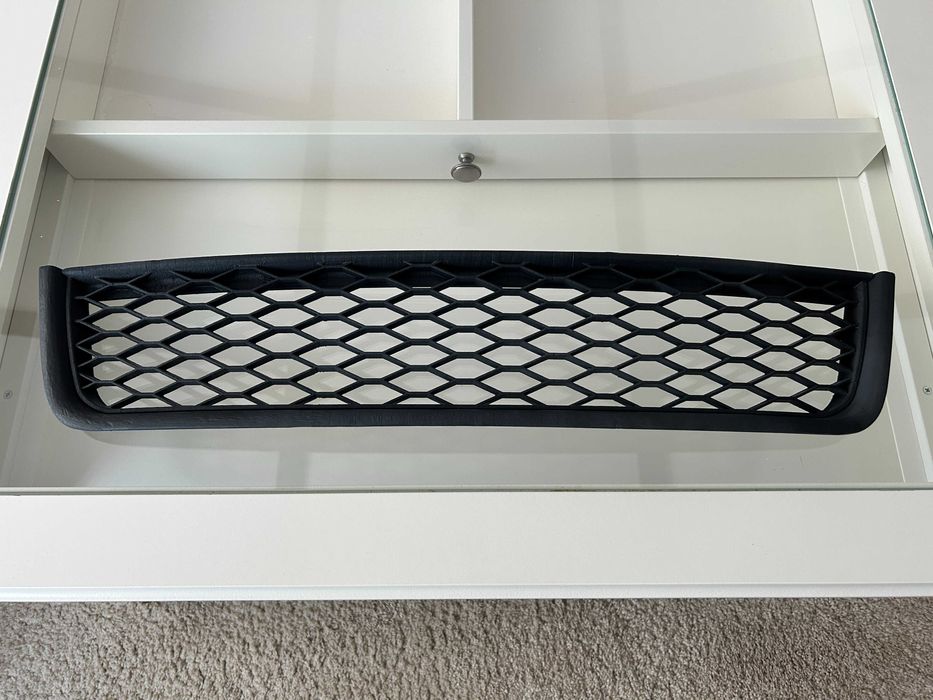 Audi A4 B6 S-line | Grila Sport OEM Centrala Inferioară