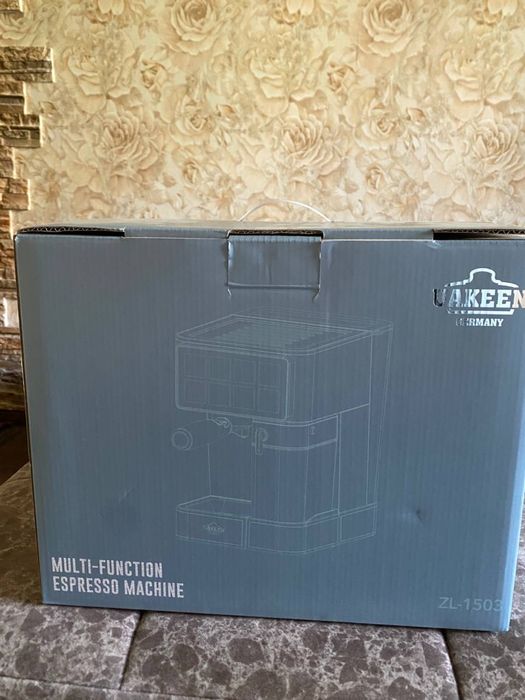 Coffee machine (kofe mashina) sotiladi yangiroq faqat 1mattaishlatilga