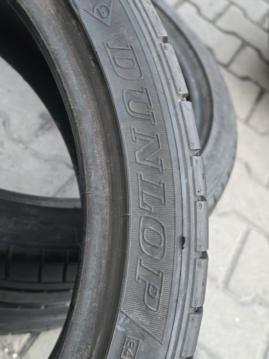 225 40 18 Dunlop