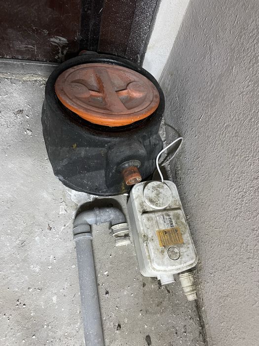 Продам Жироуловитель б/у