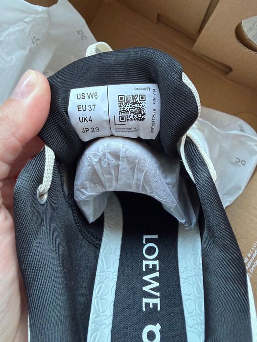 Маратонки OnCloud Running × LOEWE 23.5 см