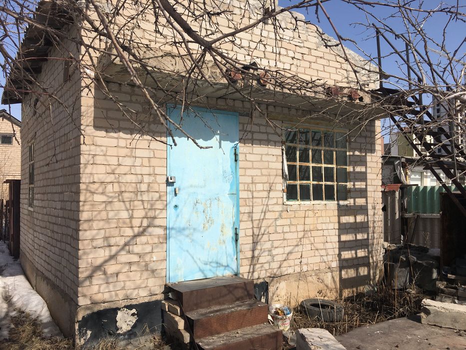 Продаётся на разбор дачный домик