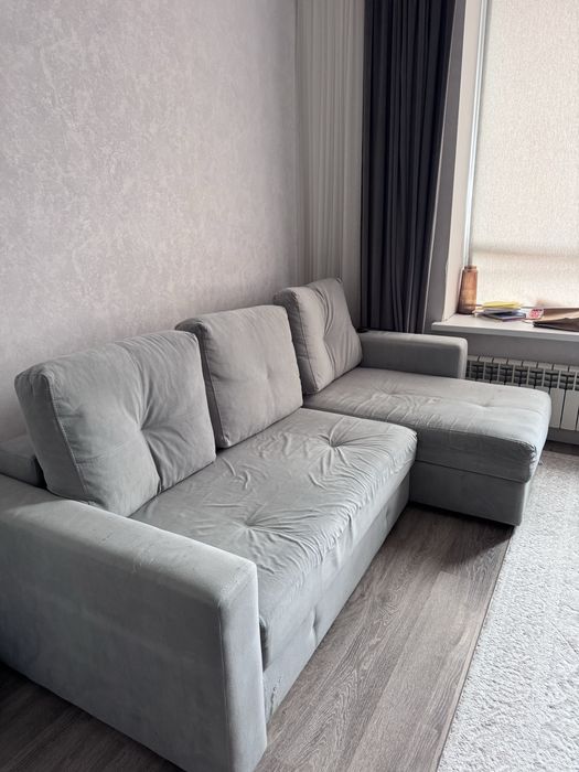 Продам угловой диван б/у