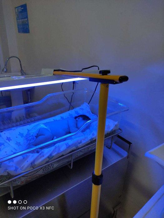 Фототерапия. Фотолампа. Желтушность у детей.

Фототерапия