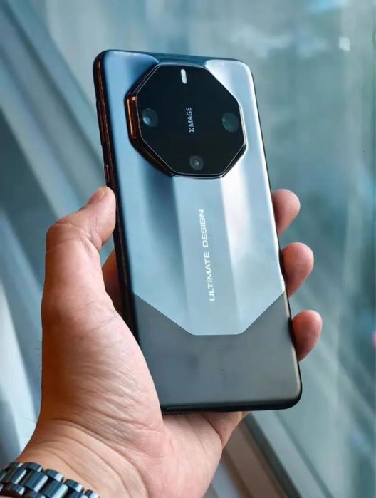 Huawei Mate 60 RS Ultimate Design