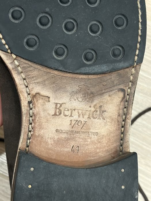 Замшевые туфли Berwick 1707