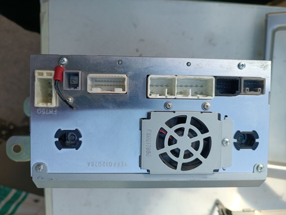 Мултимедия за Тойота Версо 2011г B9013