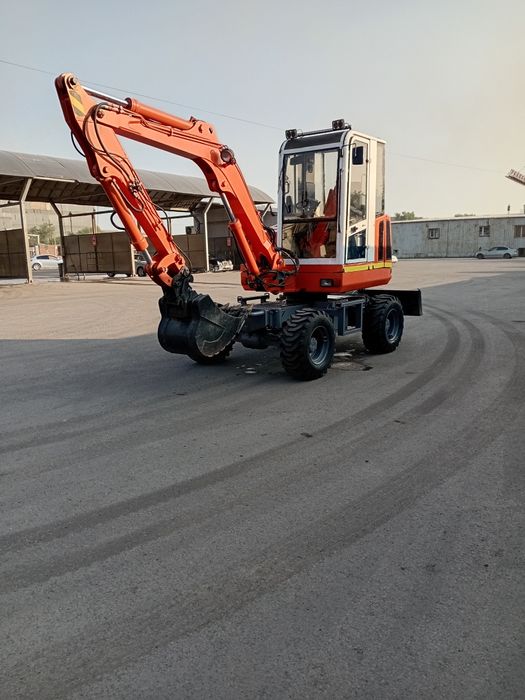 Услуги Колесный эксватор мини аренда малютка