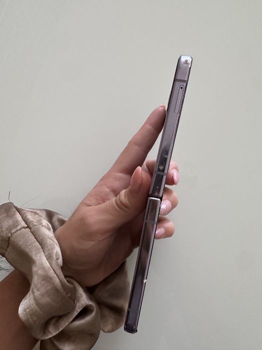 Samsung ZFlip 4