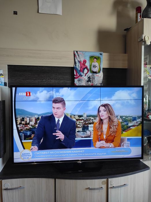 LED Телевизор TCL 48 инча