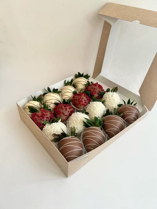 Клубника в шоколаде Алматы