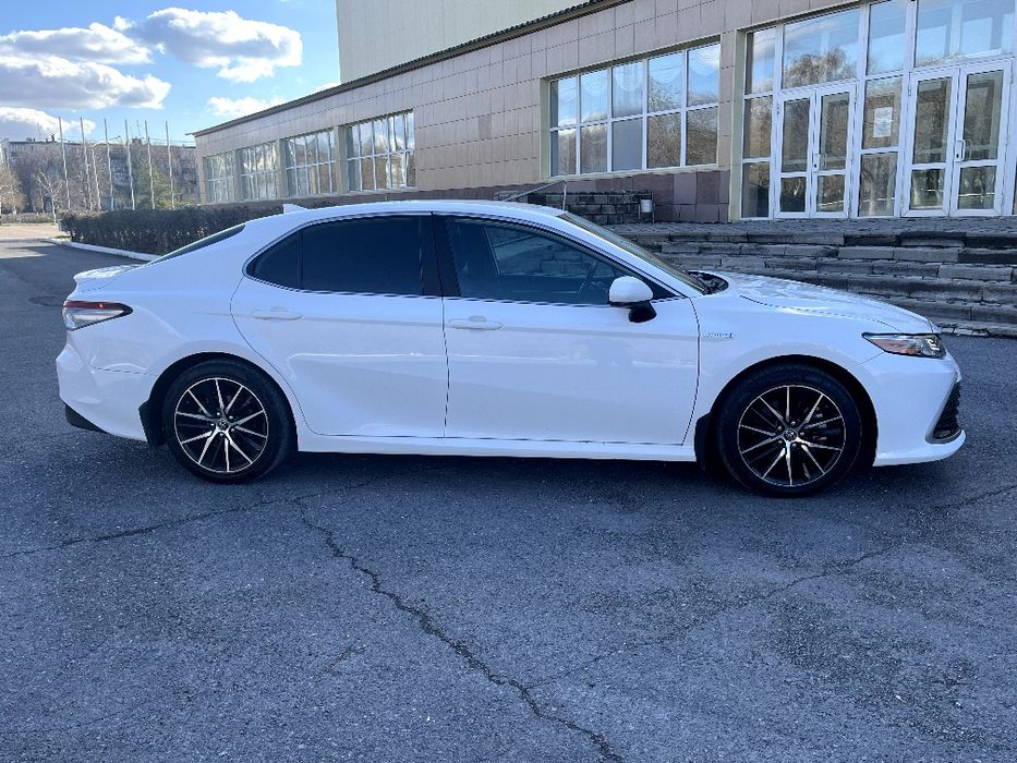 Toyota Camry 2021 (75)