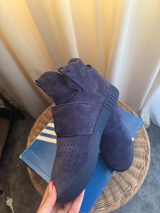 Adidas Invader Tubular din piele intoarsa