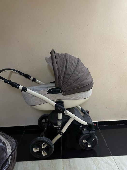 Продам коляску 2в1 фирмы AVILA