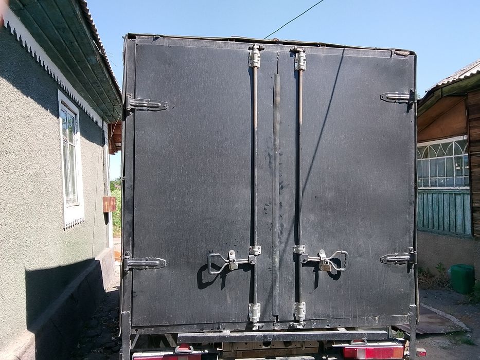 Продам срочно  Газель.