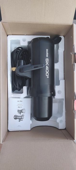 2x bliț studio Godox SK400II + 2x stative Godox