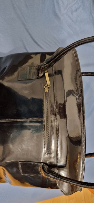 Geanta de dama din piele lacuita