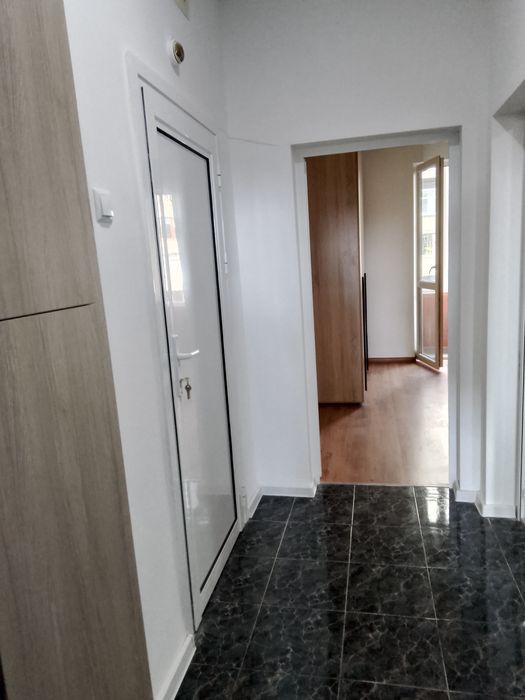 Дава се под наем Тристаен апартамент в Варна, Спортна зала - 90 кв.м за 510 € - Снимка #8