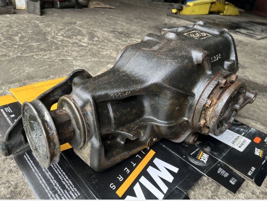 Продавам шпер Е30 Е32 Е34 Е36 , тип 188 , 210