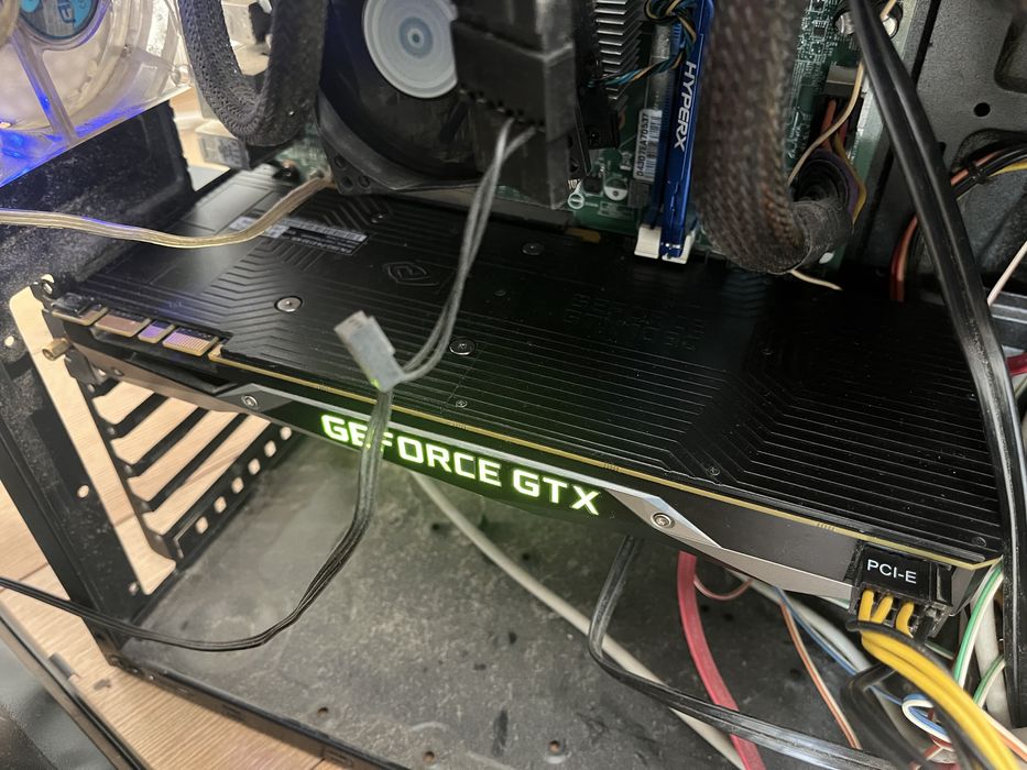 Vand Nvidia GTX 1080 Founders Edition