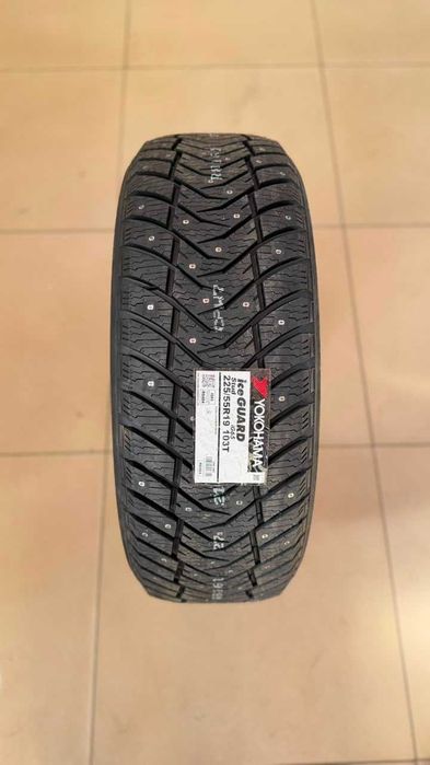 225/55 R19 Yokohama (йокохама япония) IG65 шипованные