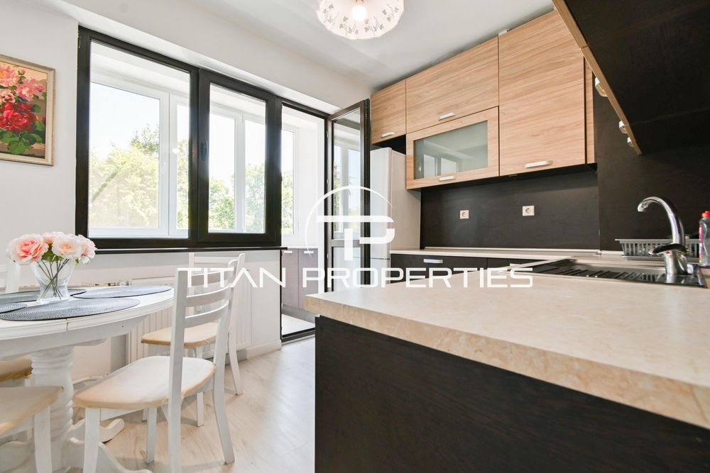 Дава се под наем Тристаен апартамент в София, Младост 1 - 88 кв.м за 700 € - Снимка #3