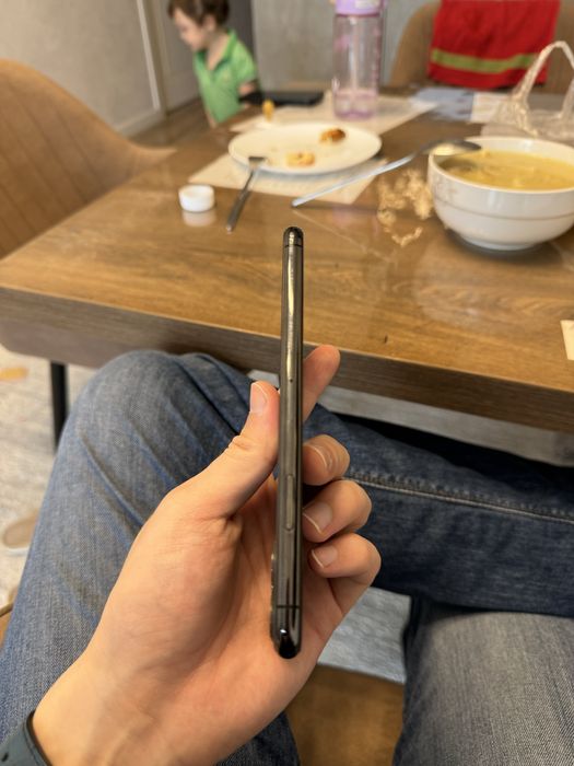 Срочно Продам Iphone 11 pro max 256gb