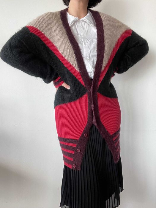 Чисто нова дамска дълга жилетка на Sisley смес от мохер размер М