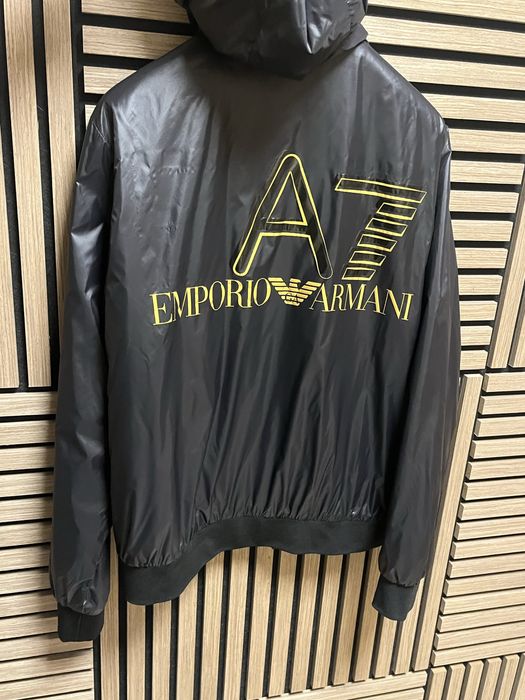 EA7 Emporio Armani : НОВО преходно яке размер Л  / Оригинал