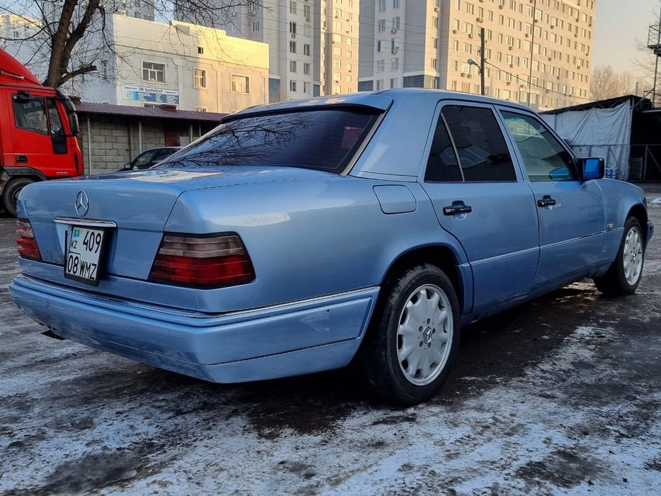 Продается Мерседес 1994г.в. 2.8л