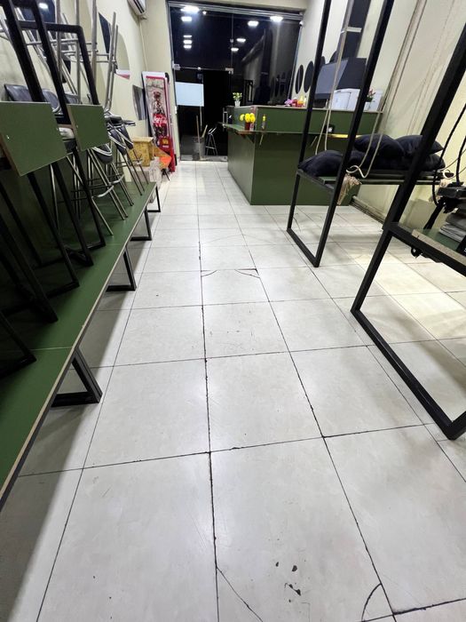 Fast food uchun tayyor mebel sotiladi