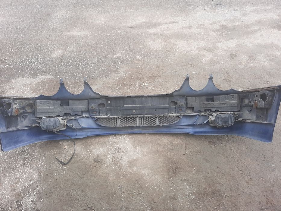 Предна броня w210 w208