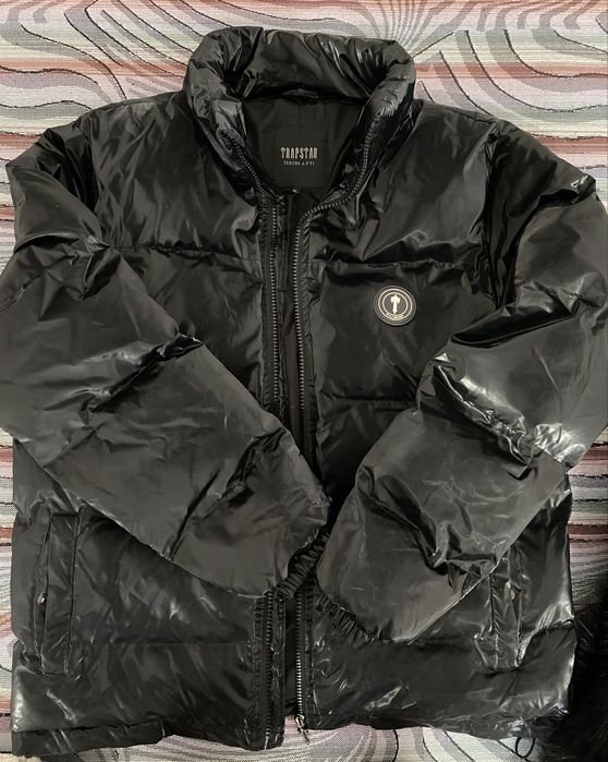 продам куртку Trapstar
