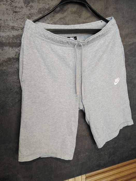 Къси панталони NIKE