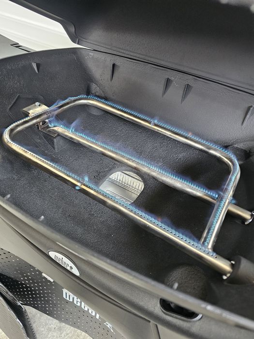 Газово барбекю WEBER