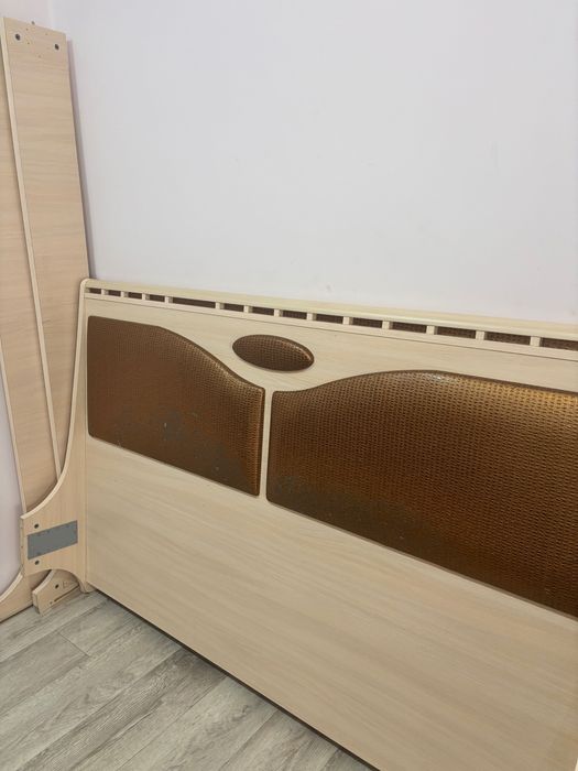 Отдам даром изголовье кровати двухспальной