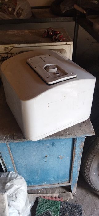 Водонагреватель Аристон б/у