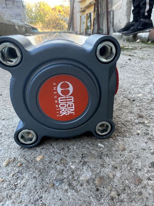 Cilindru pneumatic NOU -120 cm METAL WORKS