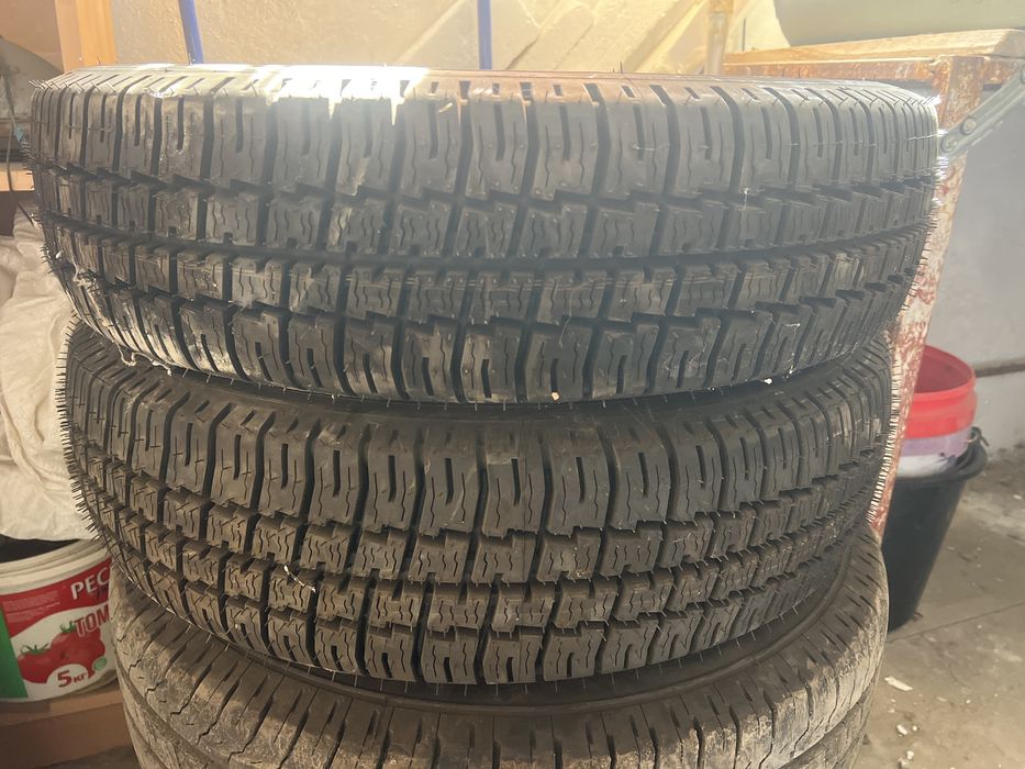 Продам шины от газели R16c