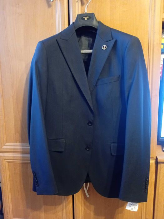 Costum barbati folosit o singura data