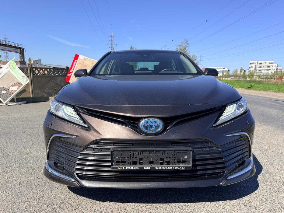 Toyota Camry Hybrid
