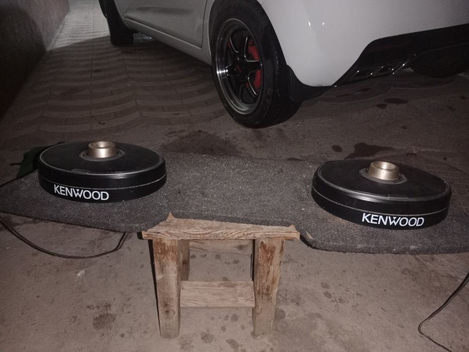 Assalomu aleykum Kenwood kalonka usilitel sotiladi