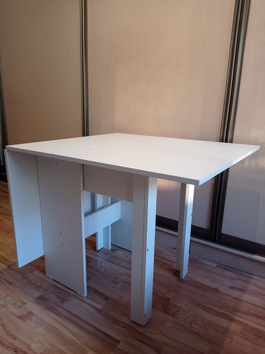 Стол раскладной новый