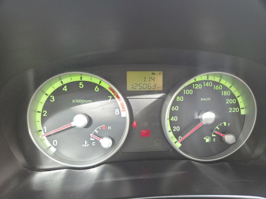 HYUNDAI Accent 2009 — imagine 13