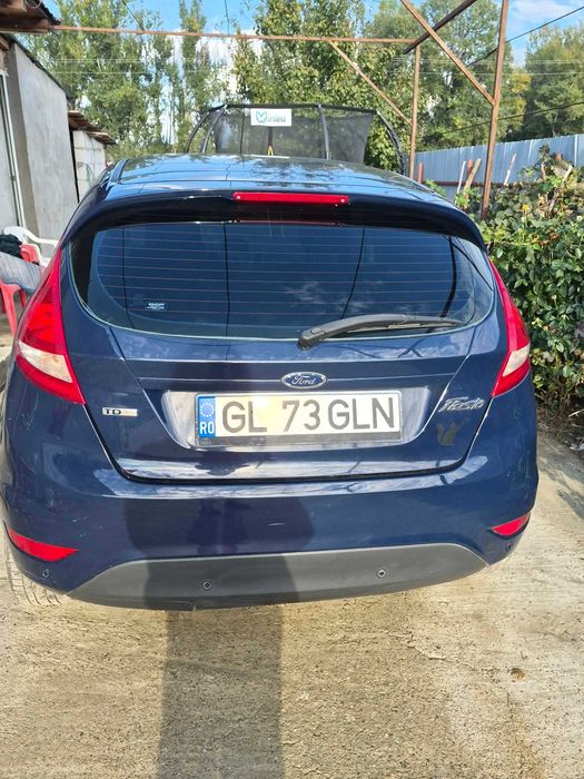 Ford fiesta mașină