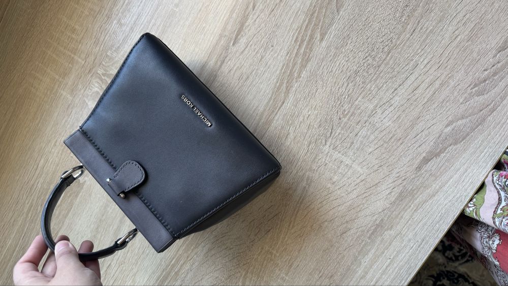 Сумка Michael Kors